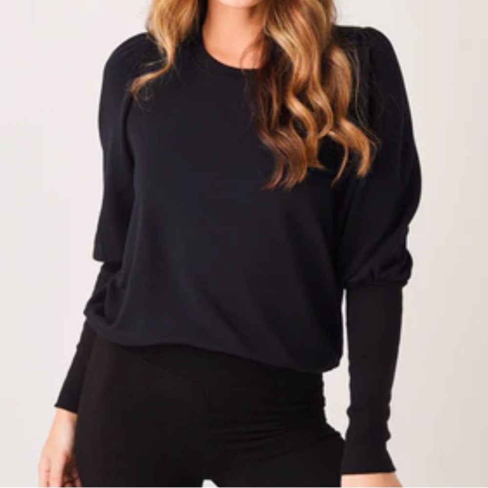 Sundry Women's Puff Shoulder Sweatshirt Black Size 3 (US L) Great condition